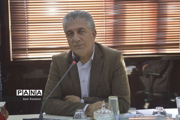جلسه شورای معاونان اداره‌کل آموزش و پرورش استان بوشهر