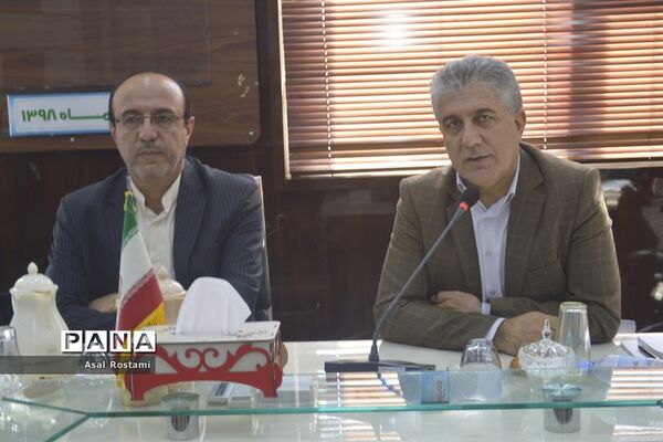 جلسه شورای معاونان اداره‌کل آموزش و پرورش استان بوشهر