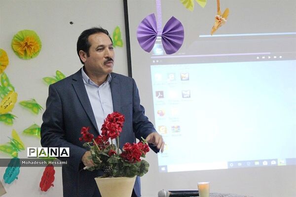 مراسم نمادین روز جهانی خاک دبستان یونس فاطمی