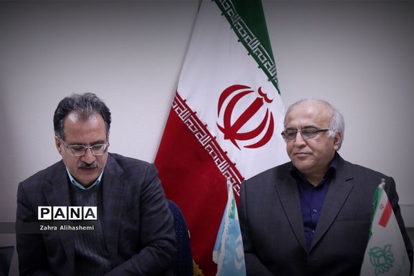 جلسه هم‌اندیشی ارزیابان پایگاه های تغذیه سالم مدارس شهر تهران