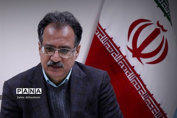 جلسه هم‌اندیشی ارزیابان پایگاه های تغذیه سالم مدارس شهر تهران