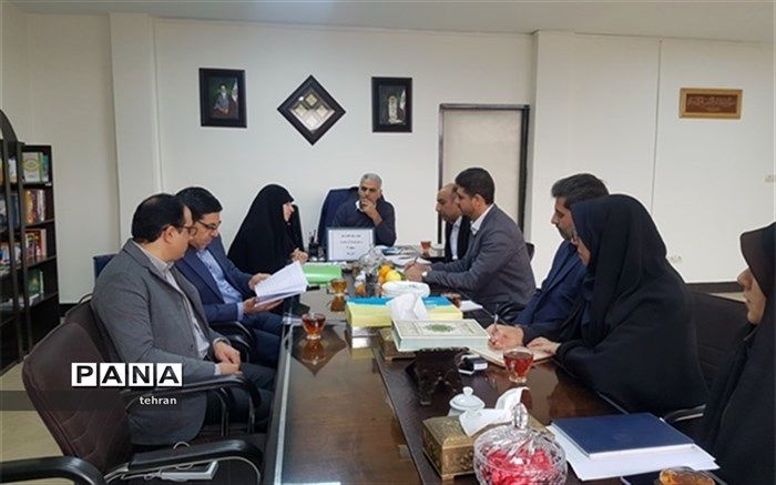 لونی: فعالیت های پرورشی در ذهن دانش آموزان ماندگار است