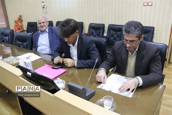 برگزاری شورای معاونان آموزش و پرورش با حضور معاون وزیر دریزد