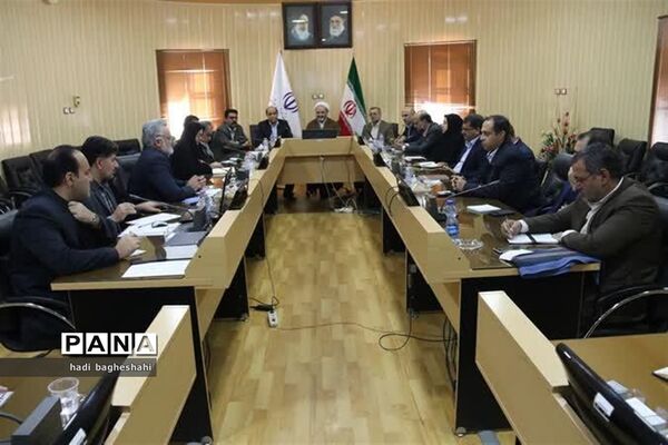 برگزاری شورای معاونان آموزش و پرورش با حضور معاون وزیر دریزد