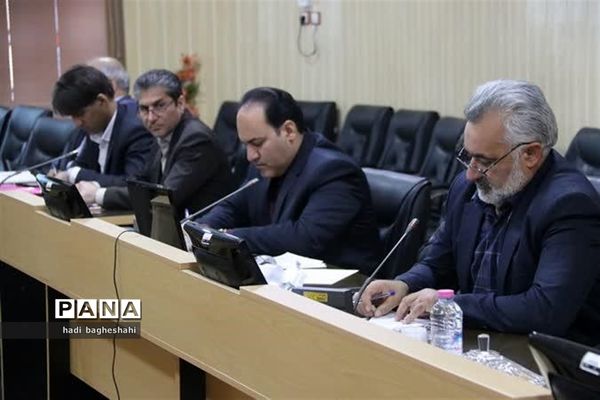 برگزاری شورای معاونان آموزش و پرورش با حضور معاون وزیر دریزد