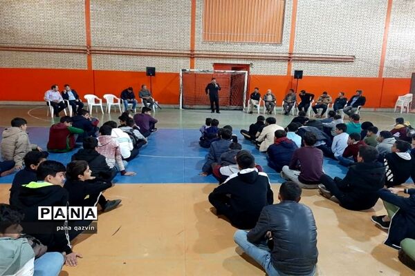 مسابقات فوتسال شهدای دانش‌آموز قزوین