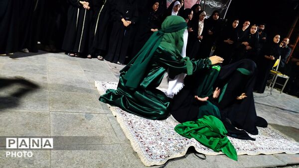 روایت مظلومیت طفل سه ساله ابا عبدالله الحسین در تجمعات شبانه 