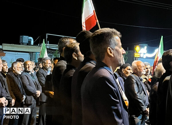 برگزاری مراسم بزرگداشت قائد امت در خاتم