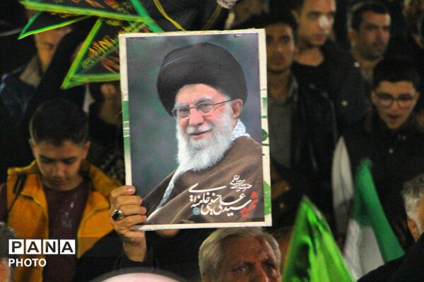بیست و پنجمین شب متوالی خون خواهی از رهبر شهید