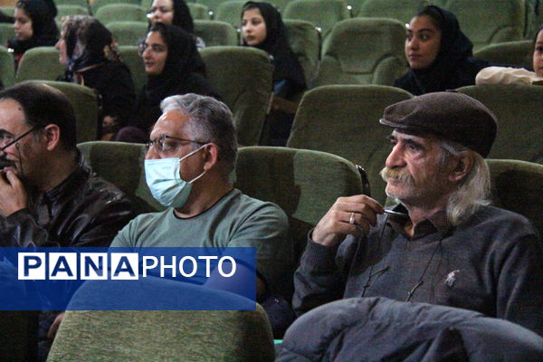 جشنواره هنرهای نمایشی در شریف الدین علی در شهر یزد