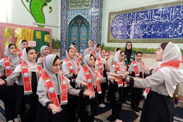 جشن نیمه شعبان در دبستان شهید آقچه‌‍‌لو رباط‌کریم