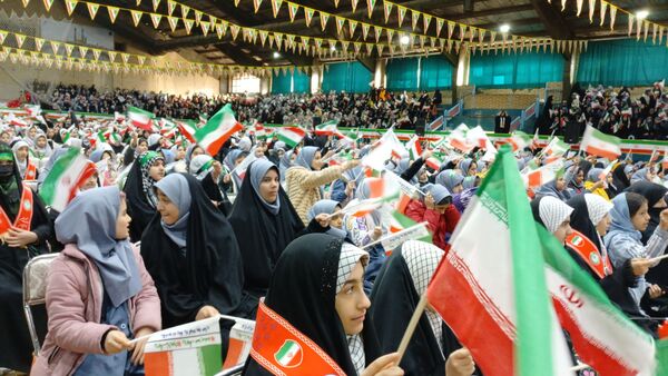 همایش دختران حاج قاسم در قم