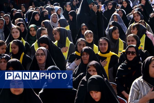 راهپیمایی با شکوه ۱۳ آبان ماه در شهرستان آباده