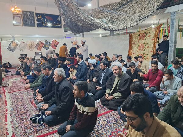 اعتکاف دانش‌آموزی در شهرستان عجب‌شیر