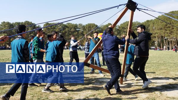 بازدید مدیرکل مدیر بحران استانداری اصفهان از اردوهای طرح تمشک استان اصفهان