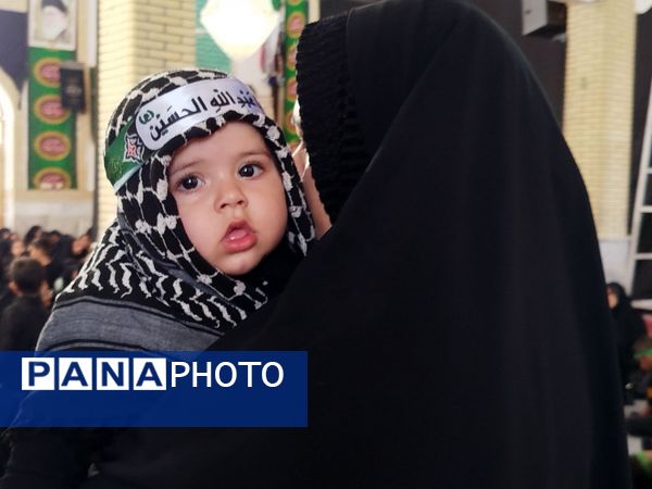 اجتماع عظیم شیرخوارگان حسینی در روستای عارف‌آباد