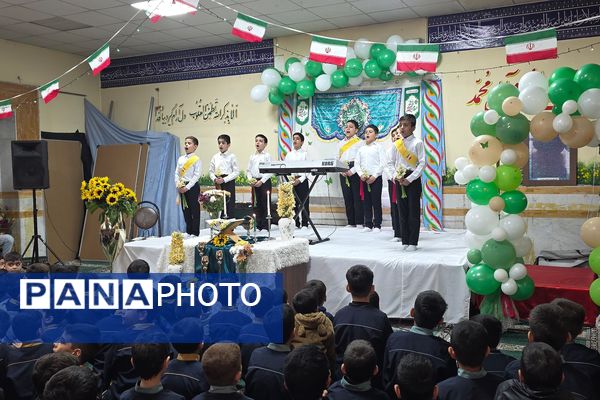 جشن میلاد با سعادت حضرت مهدی موعود(ع)در دبستان حاج همت بهارستان ۲