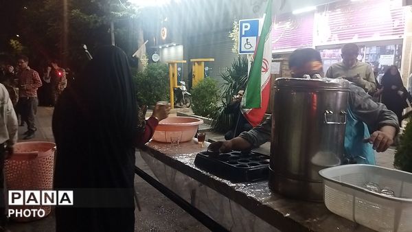 گذری بر موکب مردمی شهید صدر زاده در چهل و دومین شب از اجتماعات مردمی نیشابور 