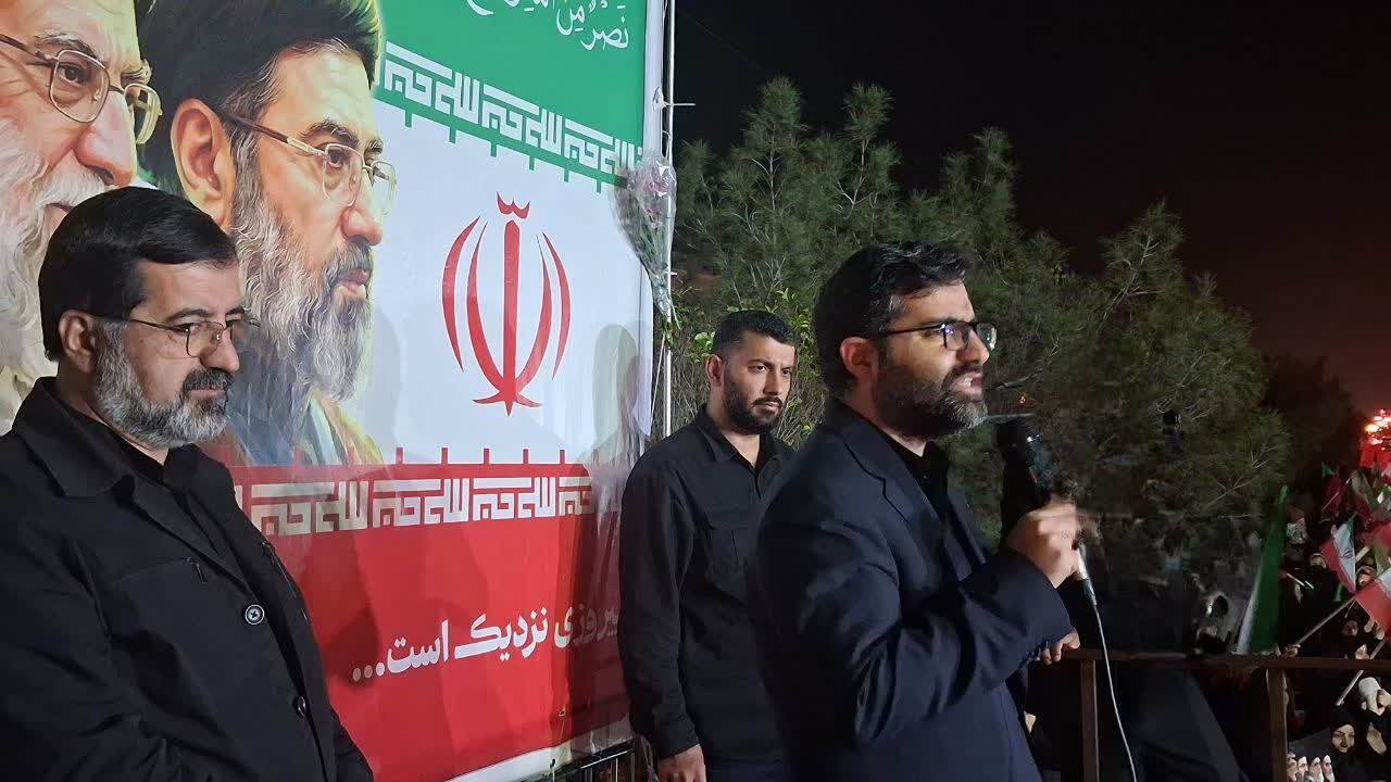 معاون رئیس‌جمهور: مدیریت تنگه هرمز در اختیار ایران باقی می‌ماند