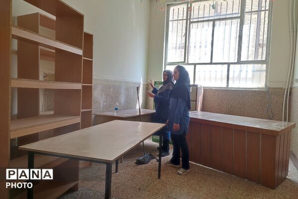  آماده‌سازی مدرسه شهید معظم برای اول مهر 