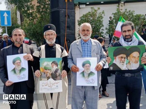 بیعت مردم اهواز با سومین رهبر انقلاب اسلامی