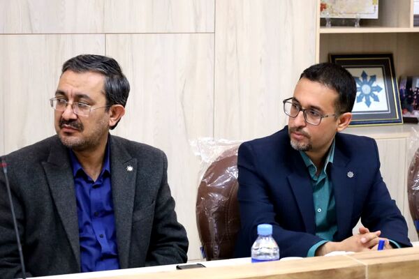 نشست مدیران مدارس سمپاد یزد با حضور رئیس سازمان ملی پرورش استعدادهای درخشان 