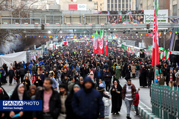 جشن خیابانی نیمه شعبان در تهران
