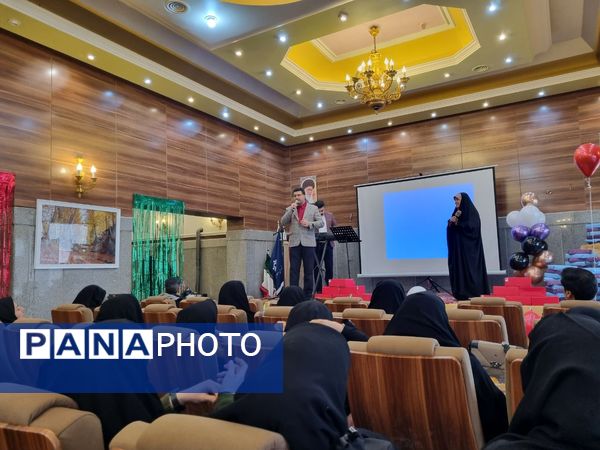 آیین اختتامیه دهمین دوره جشنواره نوجوان خوارزمی در طرقبه شاندیز