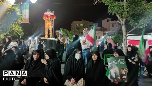 همدلی در شب؛ مردم در تجمعات اتحادمحور گردهم آمدند
