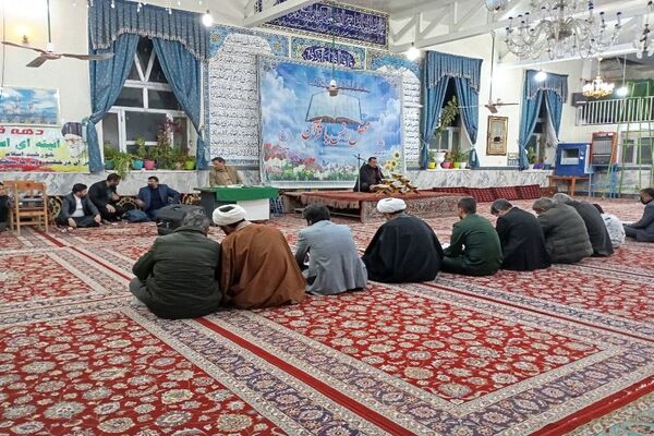  شبی با قرآن کریم در مسجد جامع شهر بار 