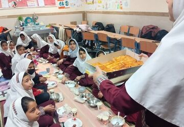 ضیافت افطاری ماه رمضان به میزبانی دبستان شطیطه۲