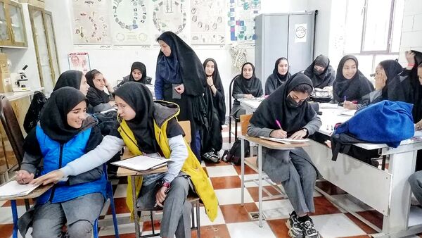 برگزاری کلاس‌های فوق برنامه در مدرسه‌ الزهرا  شهرستان مارگون