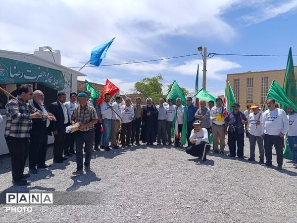 پرچم متبرک رضوی، تسلای دل پدر شهید جنگ رمضان