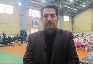 تلاش می‌کنیم گام‌های مؤثری در جهت تربیت آرمانی دانش‌آموزان برداریم