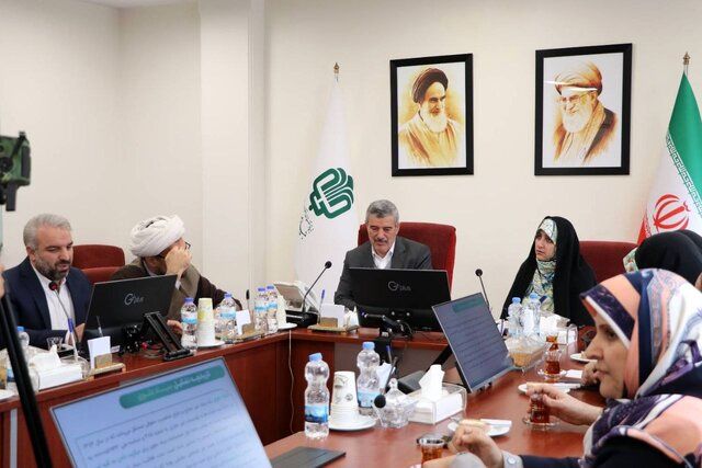 رسیدگی به زنان سرپرست خانوار و دختران بازمانده از تحصیل در اولویت‌ کاری معاونت زنان