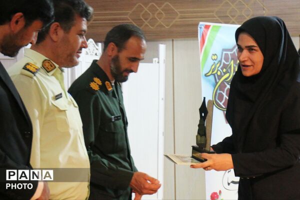تجلیل از پژوهشگران برتر و برگزیدگان رویداد «الفتا»ی کبودراهنگ 