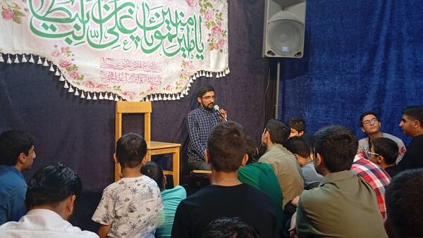 نقش آفرینی نوجوانان در خط ولایت جشن غدیر هیات دانش‌آموزی مسجد امام عصر (عج)