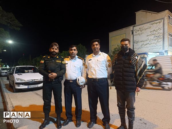 نمایشِ اقتدارِ مردمی در مسیرِ مقاومت