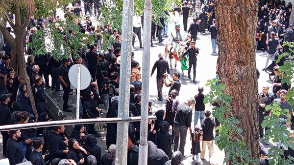 تاسوعای حسینی به یاد دستان بریده قمر بنی هاشم (ع)