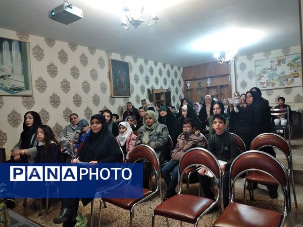 اختتامیه پویش مادرانه در کانون 15 خرداد