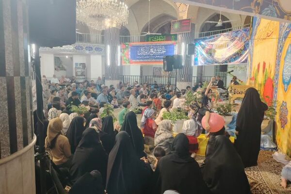 حسینیه صالح آباد میزبان جشن غدیرخم 