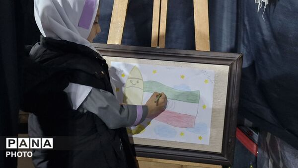 فریاد وطن‌خواهی دانش‌آموزان در گلوگاه