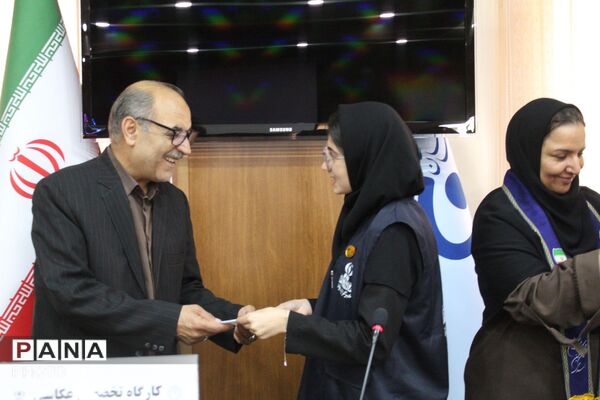 برگزاری کارگاه آموزش عکاسی با موبایل ویژه خبرنگاران پانا در صداوسیمای خراسان شمالی