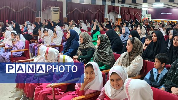 همایش تجلیل از برگزیدگان مسابقه خوشنویسی همیار اندیشه در قائمشهر