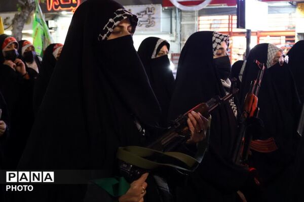 رزمایش دختران «جانفدا ایران» در شهرستان ساوجبلاغ 