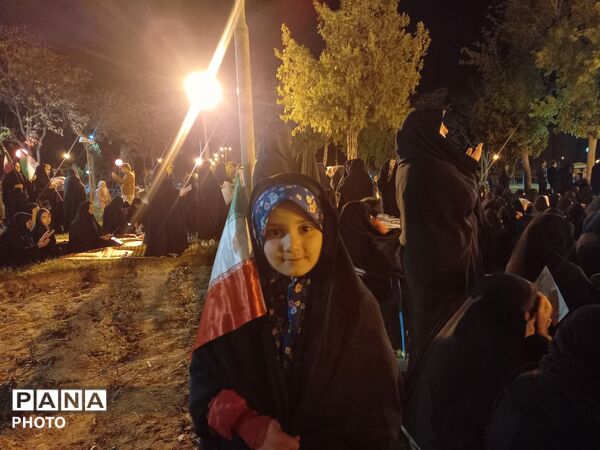 دهه نودی‌ها و هشتادی‌ها در تویسرکان به میدان آمدند