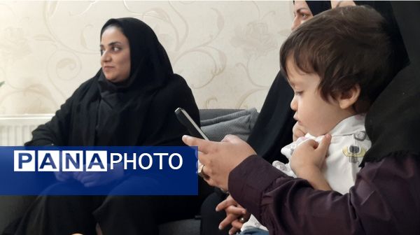 تجلیل و تکریم از  خانواده شهید علیرضا نخعی