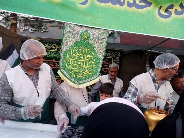 حضور پرشور دانش‌آموزان بیرجندی در اجتماع غدیر