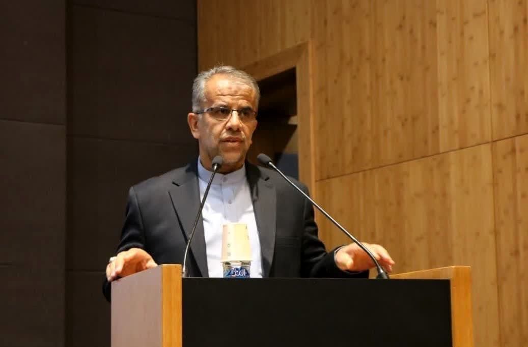 آموزش و پرورش محلی برای سیاسی‌کاری نیست