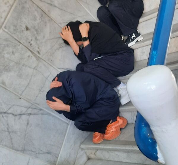 آمادگی در برابر بحران؛ مانور زلزله در دبیرستان نمونه محمودیه